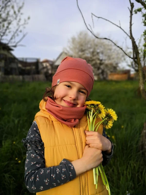 bonnet-et-snood-en-mérinos-terra-rosa